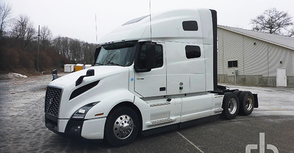 2020 Peterbilt Sleeper truck sold at Ritchie Bros Auction